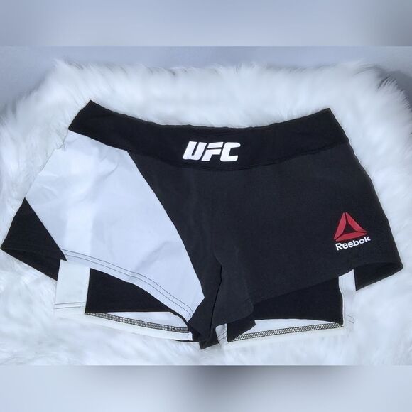 NWT UFC Reebok Crossfit Octagon shorts sz 28 NEW - Picture 1 of 4